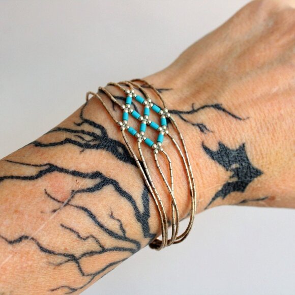 Vintage 1980s 1990s Bracelet, Turquoise Bead and Sterling Silver Native American - Picture 2 of 8